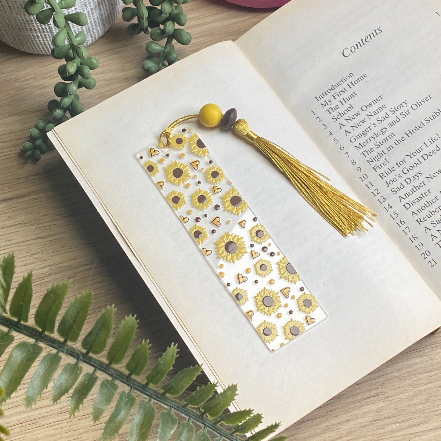 Bookmark - Acrylic Bookmarks with Beaded Tassels Sunny Sunflowers